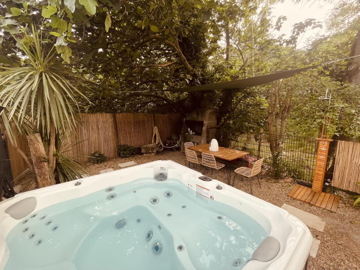 Maison Dans Les Arbres, Spa, Tennis, Parking Nîmes Dış mekan fotoğraf